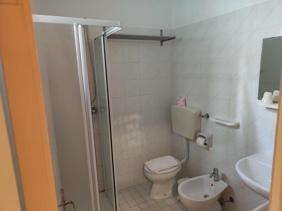 Hotel Gioiella Rimini Dış mekan fotoğraf