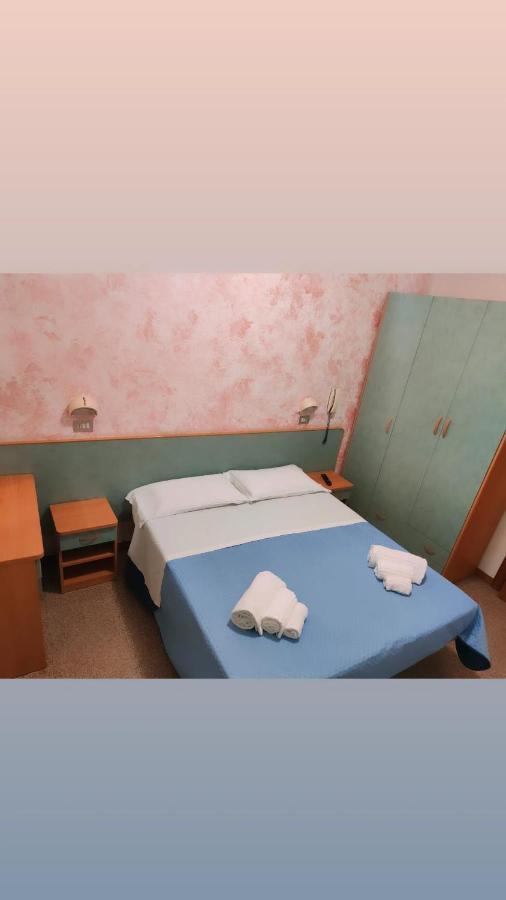 Hotel Gioiella Rimini Dış mekan fotoğraf
