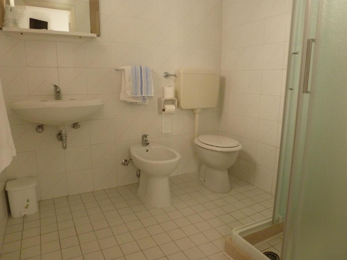 Hotel Gioiella Rimini Oda fotoğraf